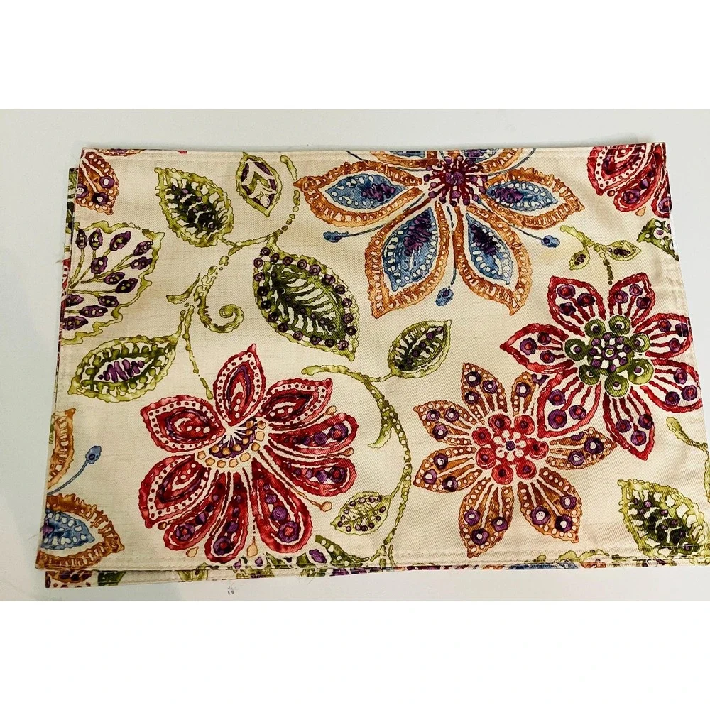 Unbranded Floral Placemats Set of 4 Cream Multicolor Excellent Boho Paisley
